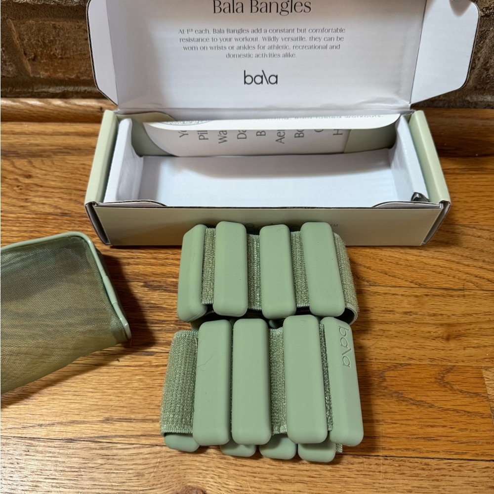 Bala Bangles in Sage Green 1lb